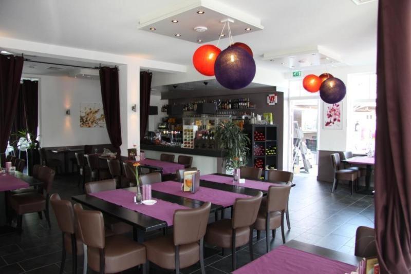 Poort Van Brabant Hotel Hapert Ngoại thất bức ảnh